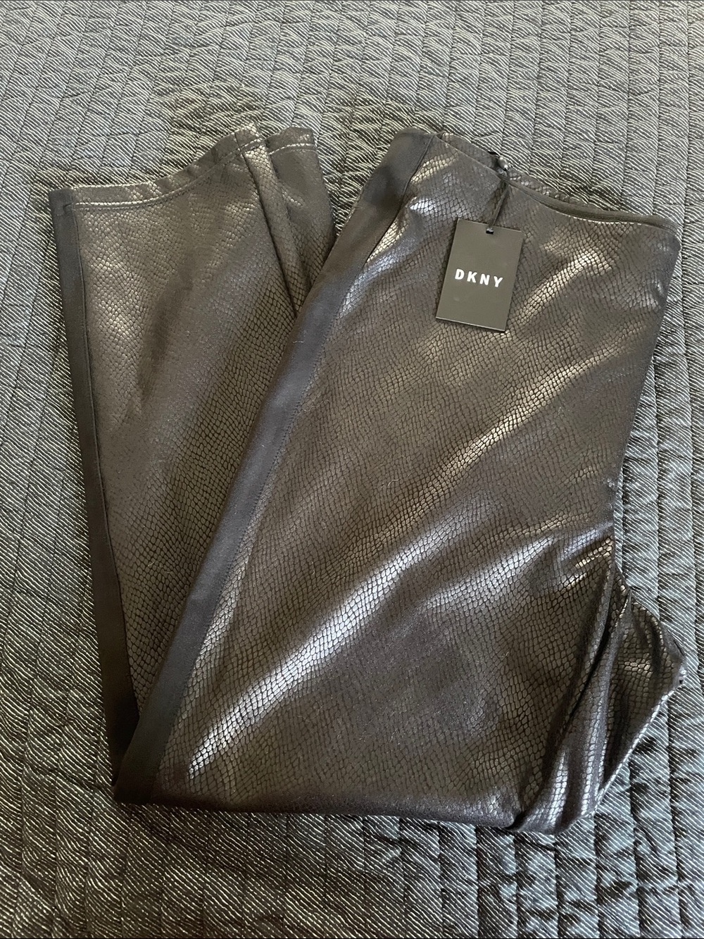 DKNY Black City Lights Textured Women's Leggings - Picture 8 of 8